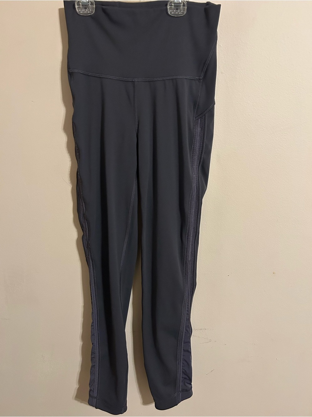 Lululemon Wunder Under Crop